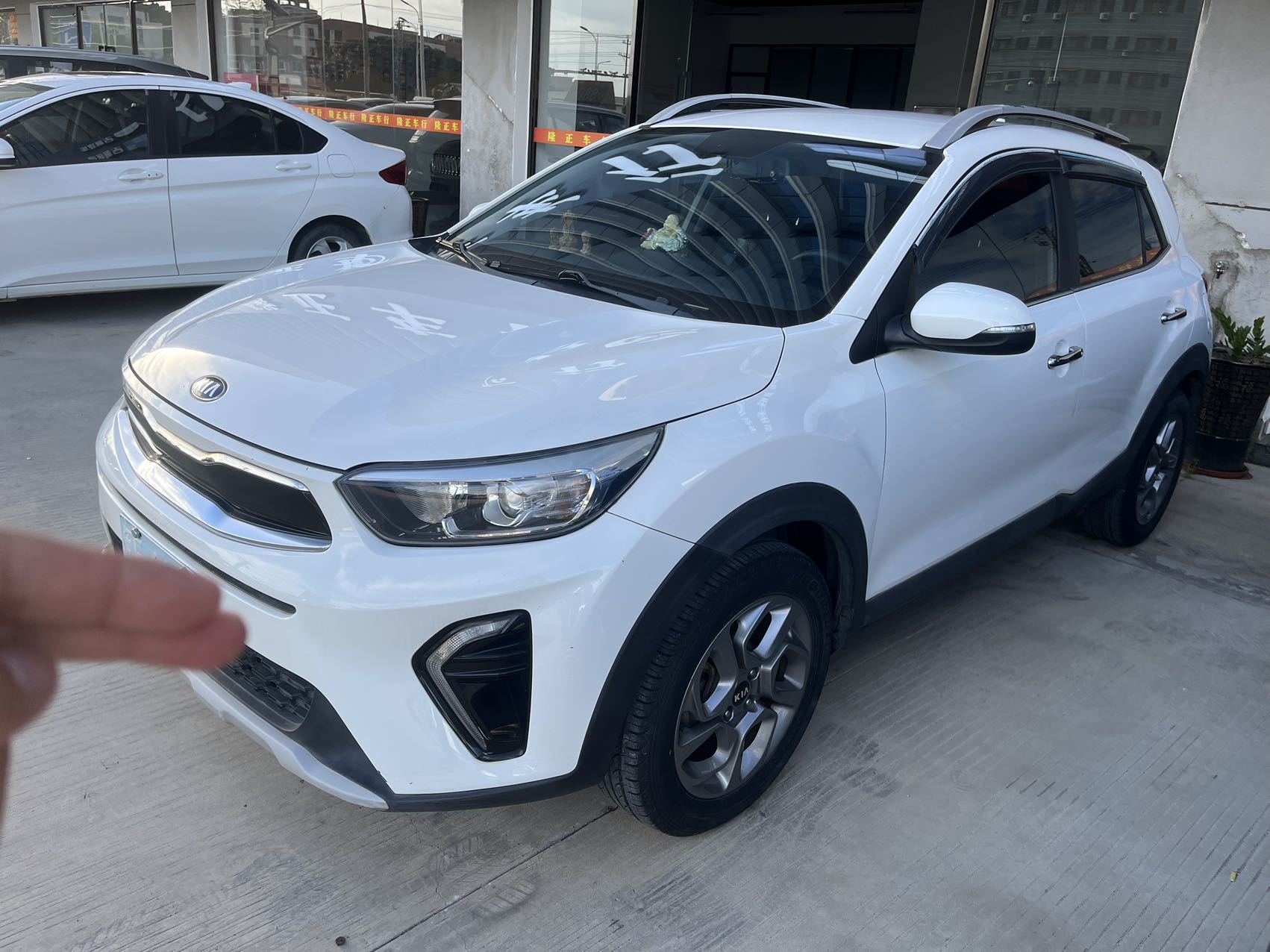 Kia KX1 2019 Kia KX1 2019 car image