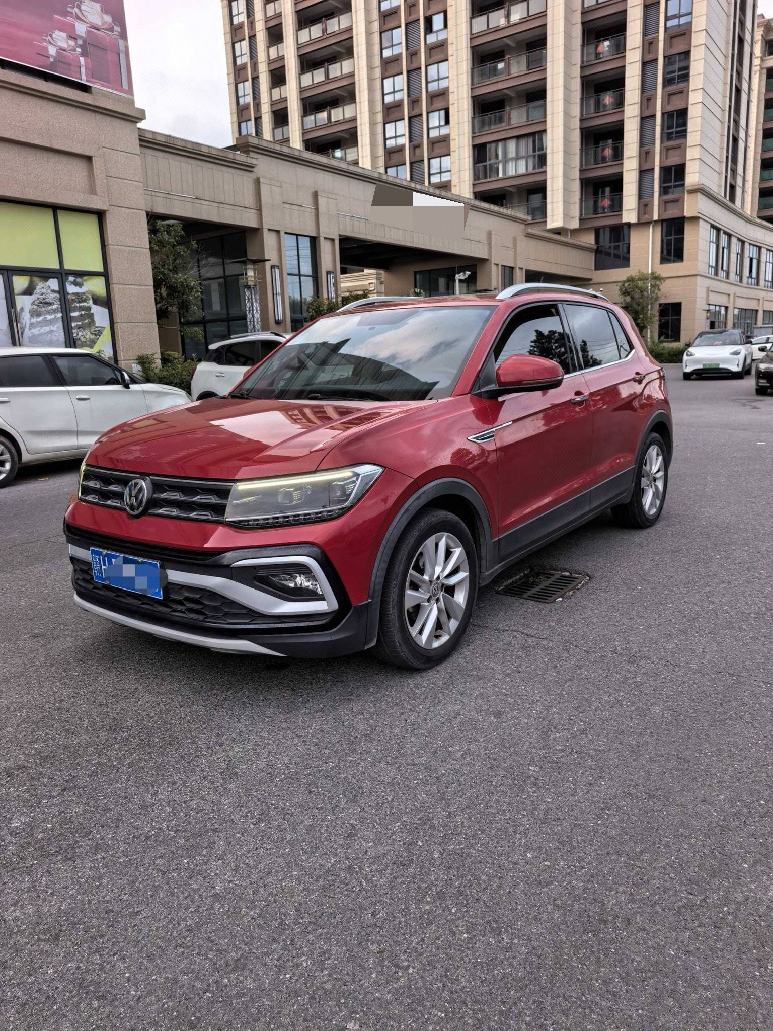 Volkswagen T-Cross 2020 car image 