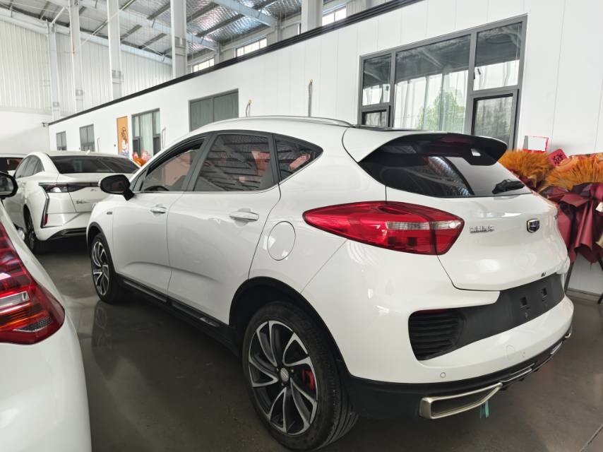GEELY Emgrand GS 2018 car image #4