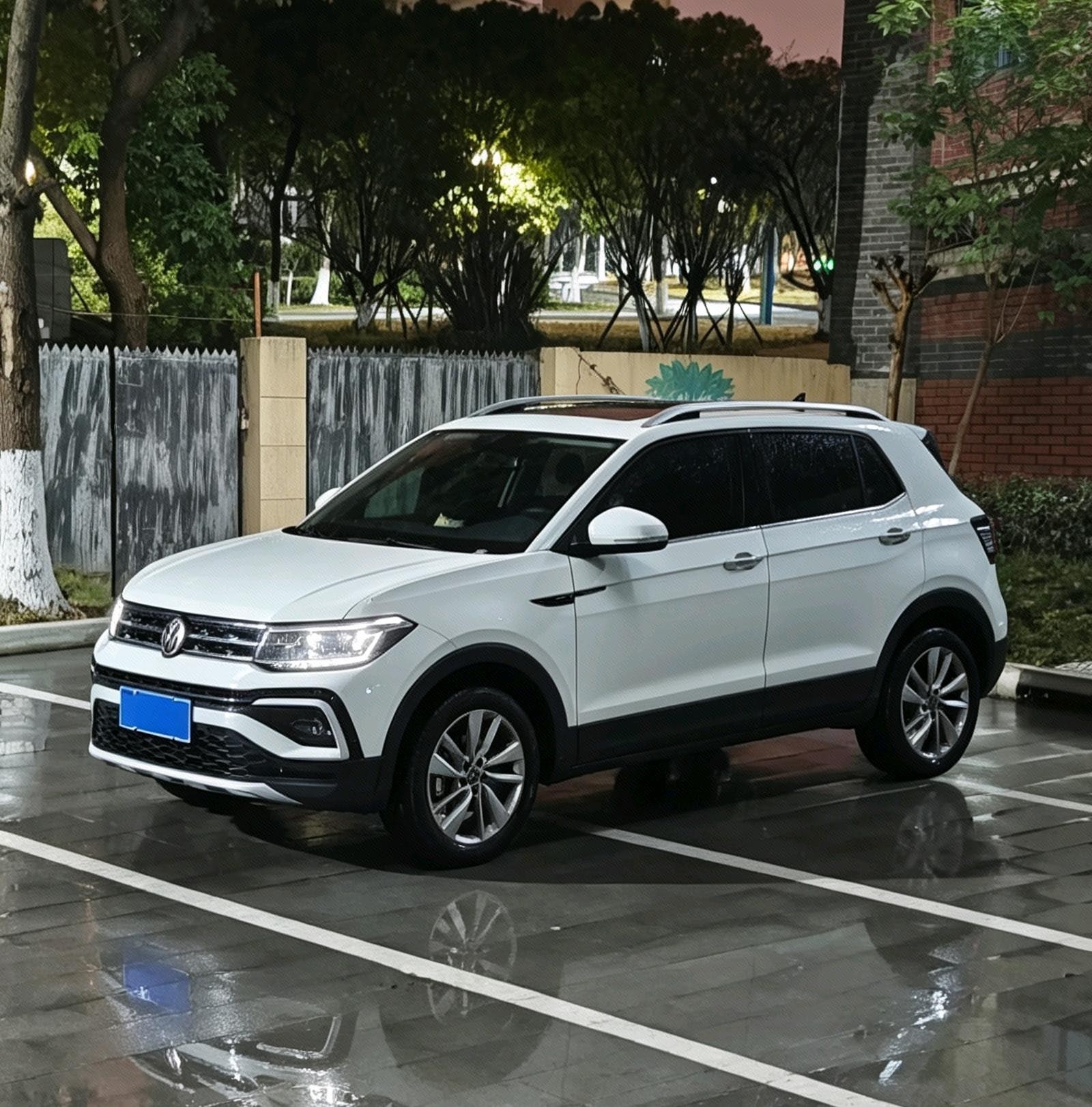 Volkswagen T-Cross 2025 Volkswagen T-Cross 2025 car image
