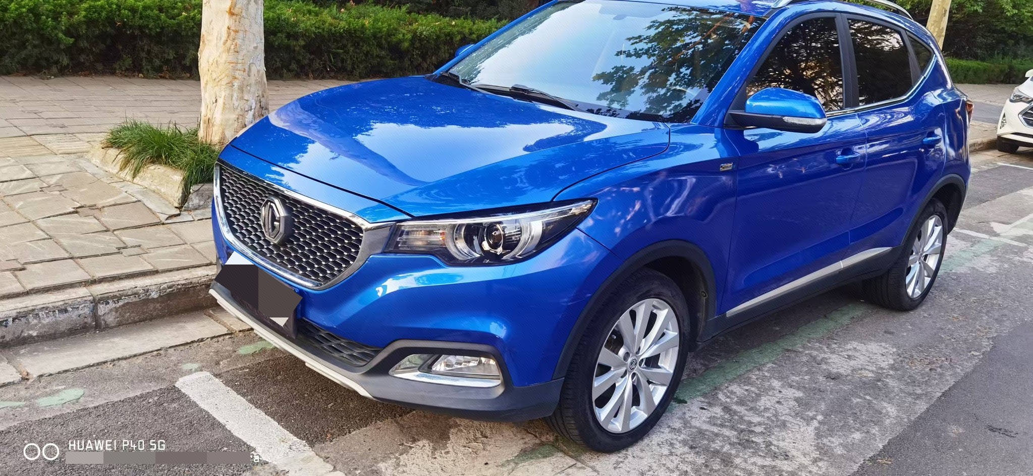 MG ZS 2018 car image 