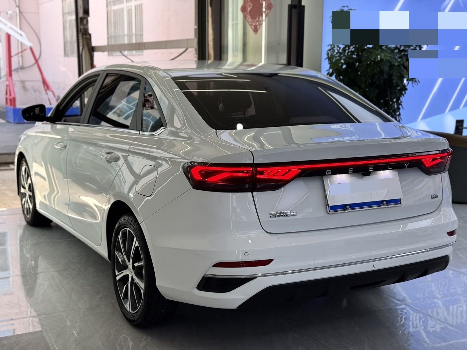 GEELY Emgrand 2024 imagen de coche #7
