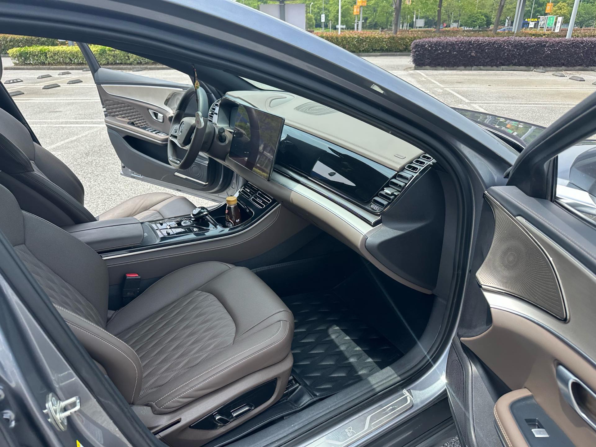 BYD Han 2023 #8 BYD Han 2023 car image #8