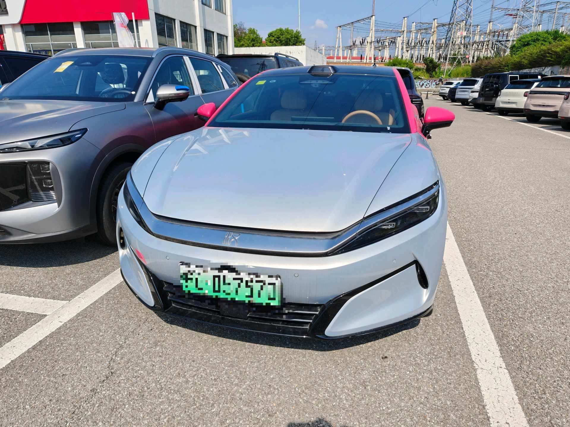BYD HanL 2025 #2 BYD HanL 2025 imagen de coche #2