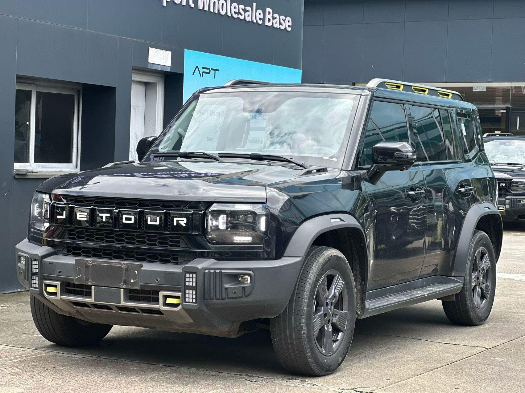 Jetour Traveller 2023 car image 