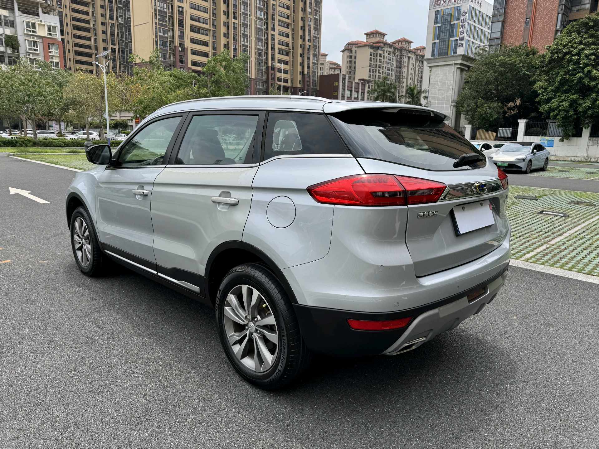 GEELY Boyue 2017 #7 GEELY Boyue 2017 car image #7