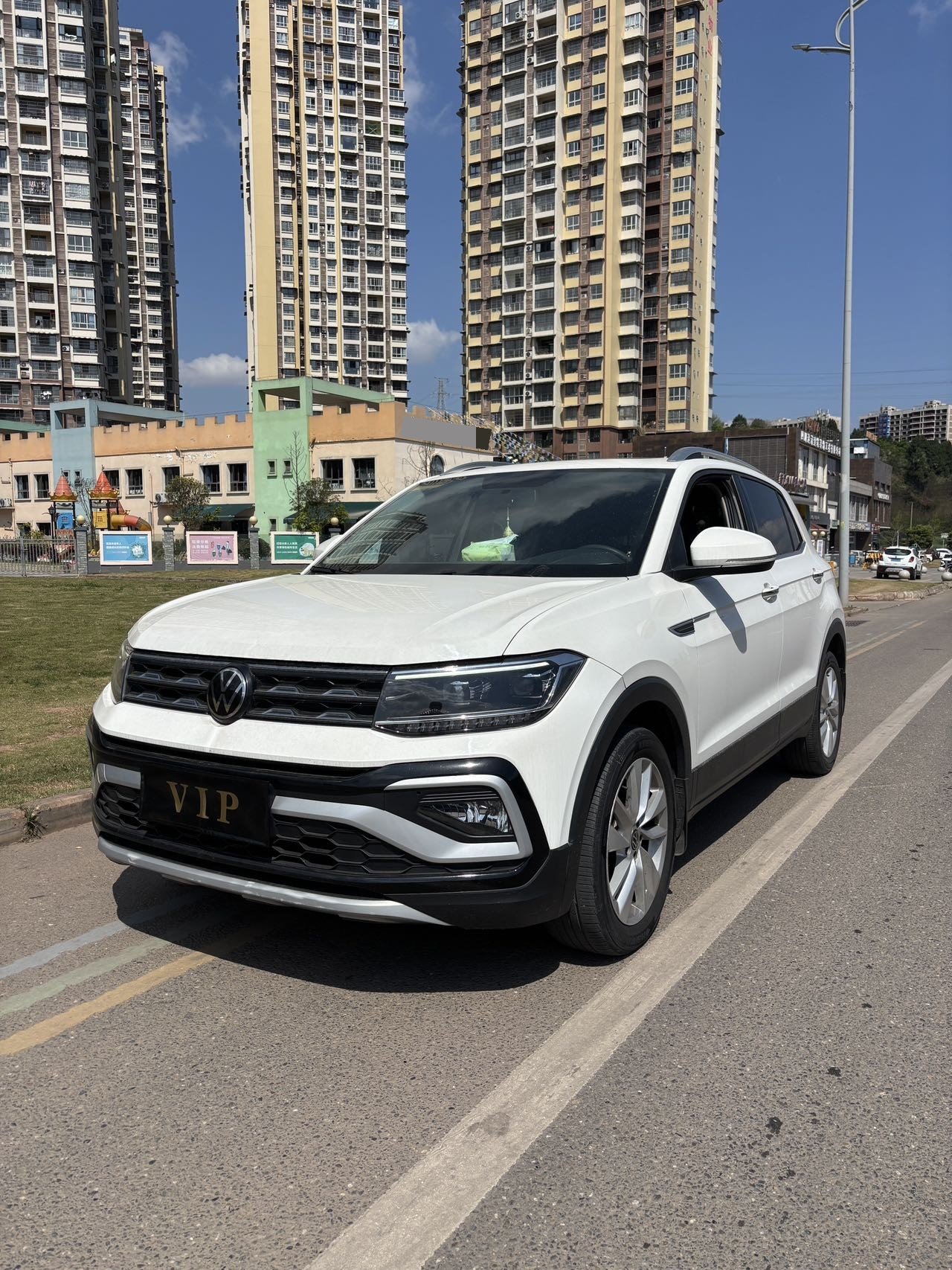 Volkswagen T-Cross 2021 Volkswagen T-Cross 2021 car image