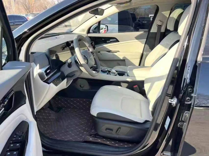Kia Sportage 2024 car image #3