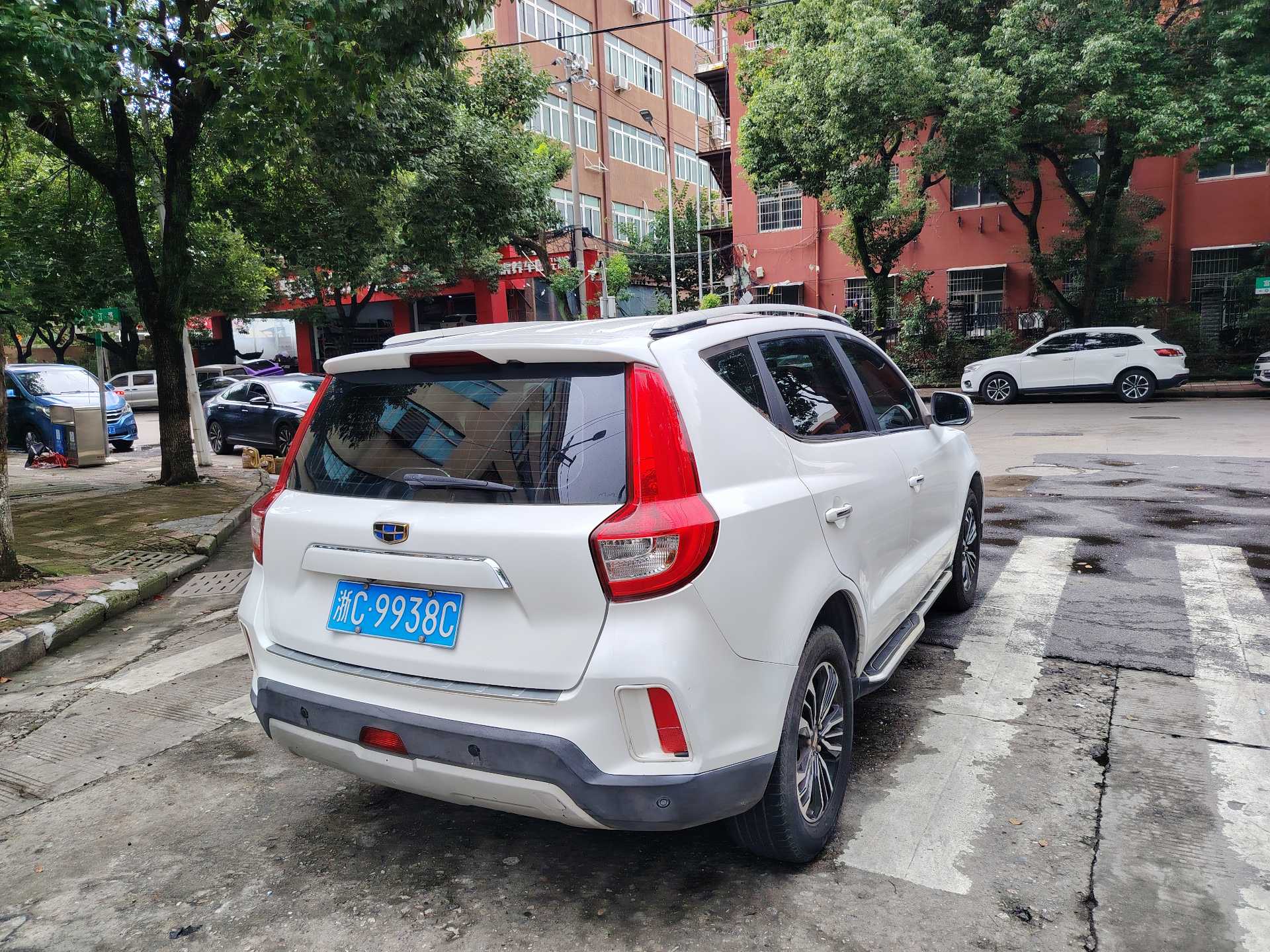 GEELY Vision X6 2016 #11 GEELY Vision X6 2016 car image #11
