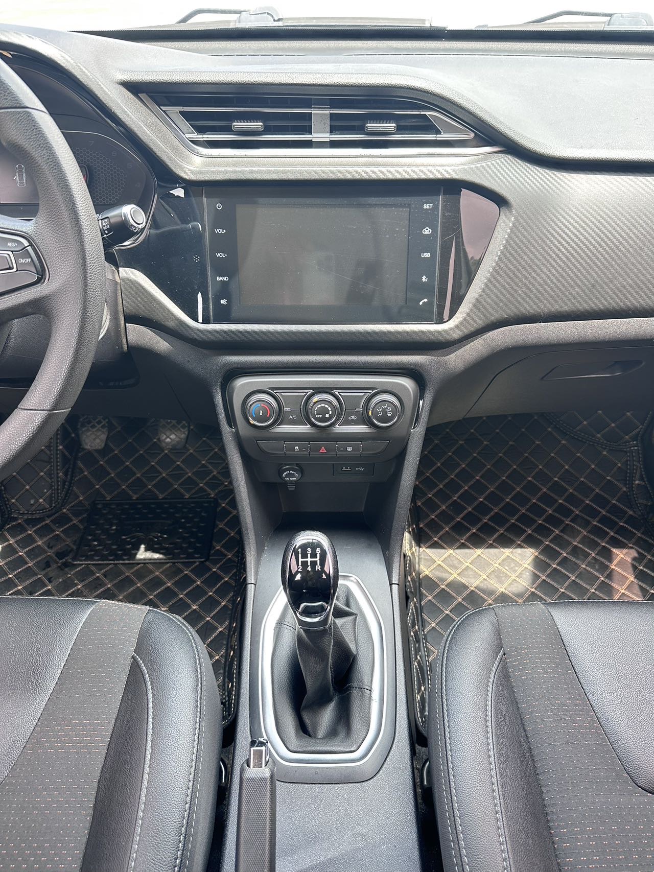 Chery Tiggo 3x 2019 #11 Chery Tiggo 3x 2019 car image #11
