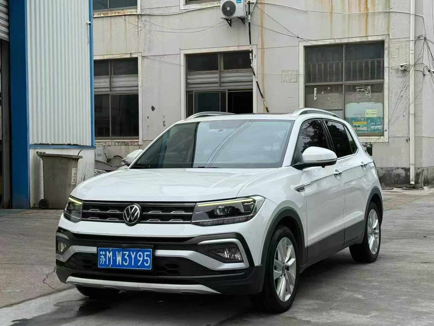 Volkswagen T-Cross 2021 Volkswagen T-Cross 2021 car image