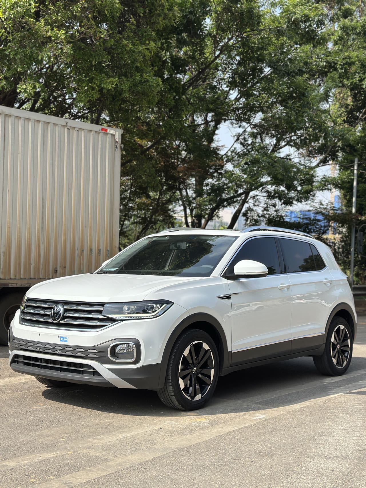 Volkswagen Tacqua 2020 car image 