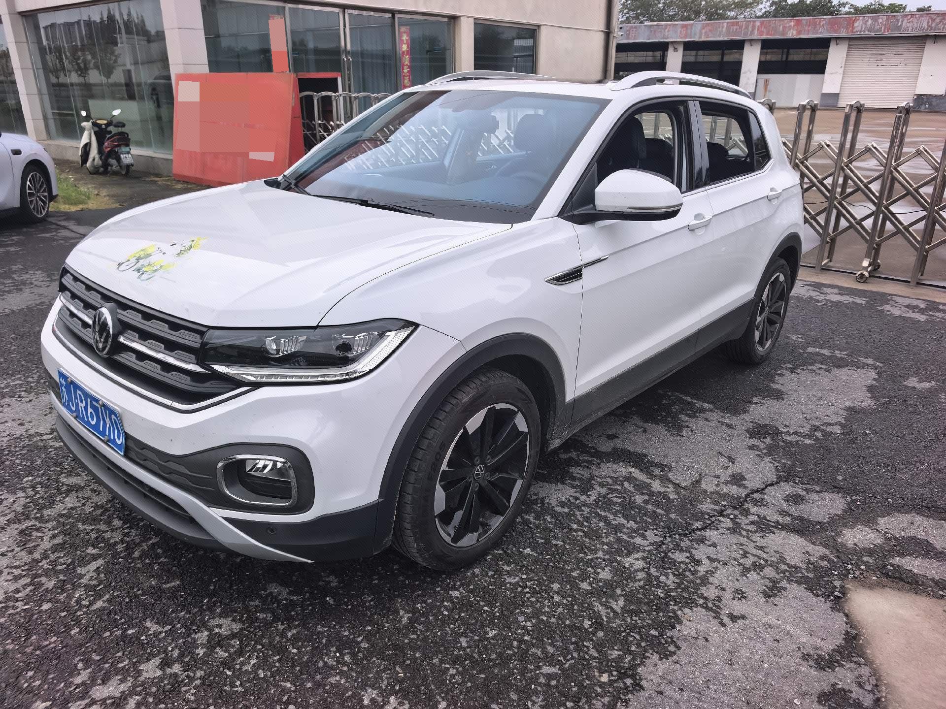 2023 2023 immagine di auto