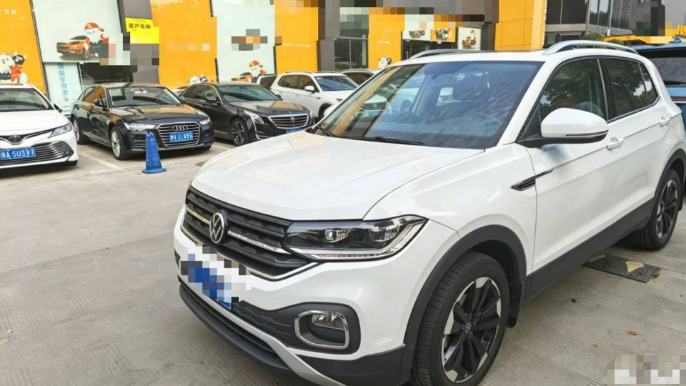 Volkswagen Tacqua 2021 Volkswagen Tacqua 2021 car image