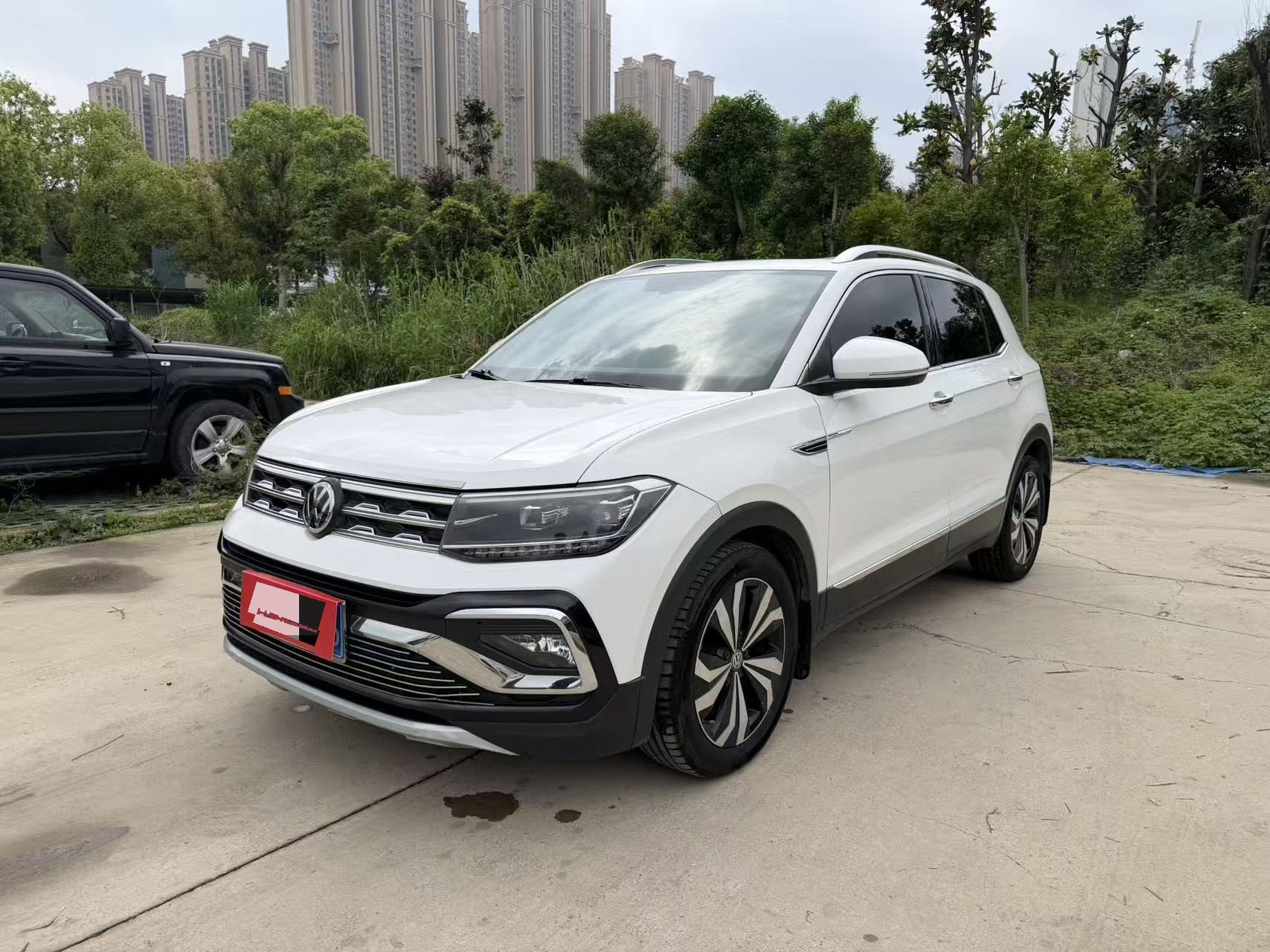 Volkswagen T-Cross 2020 Volkswagen T-Cross 2020 car image
