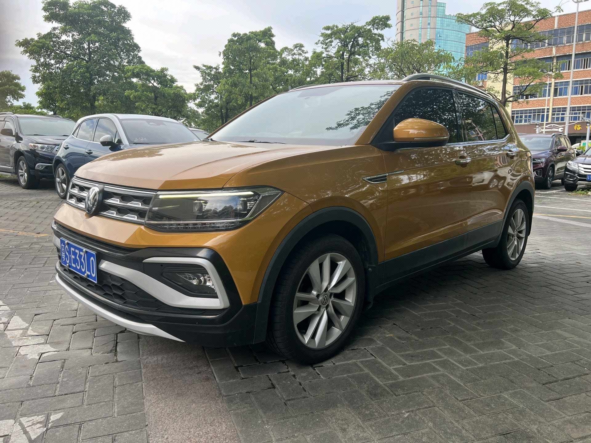 Volkswagen T-Cross 2020 Volkswagen T-Cross 2020 immagine di auto