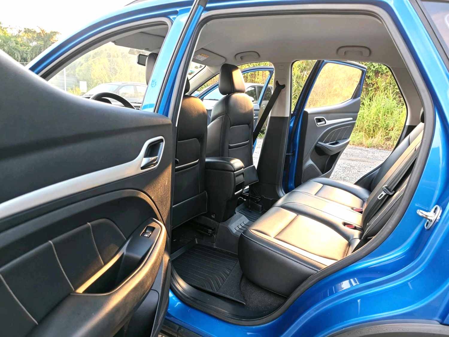 MG ZS 2017 #4 MG ZS 2017 car image #4