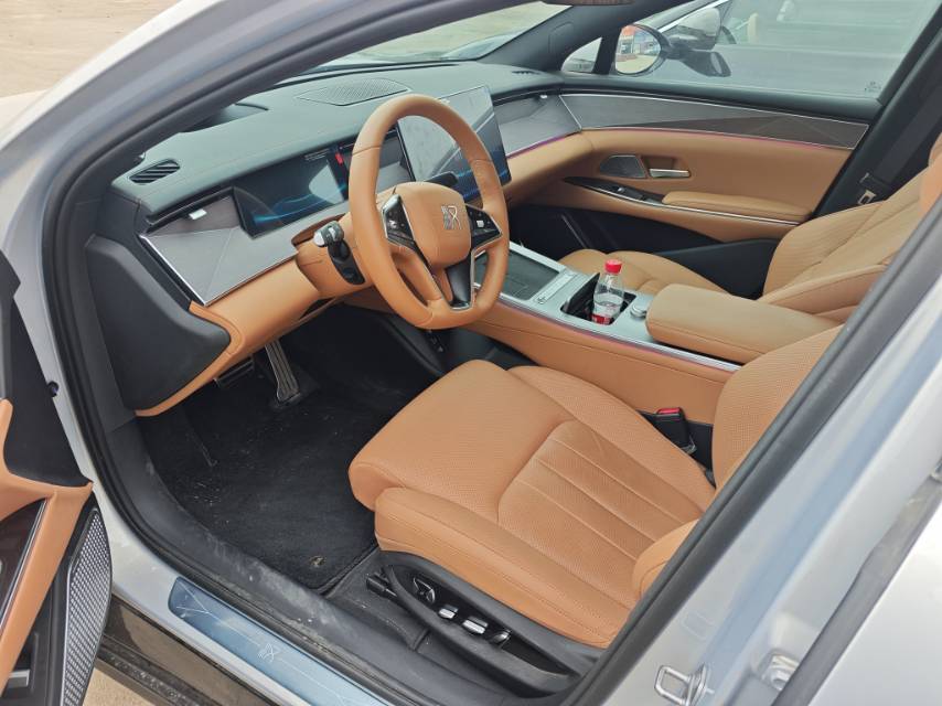 BYD HanL 2025 #7 BYD HanL 2025 صورة سيارة #7