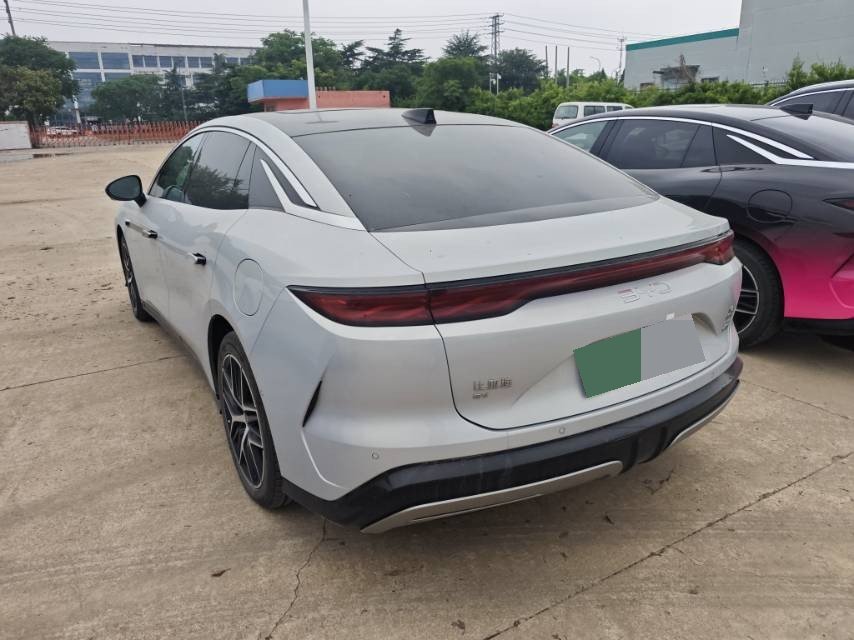 BYD HanL 2025 #6 BYD HanL 2025 صورة سيارة #6