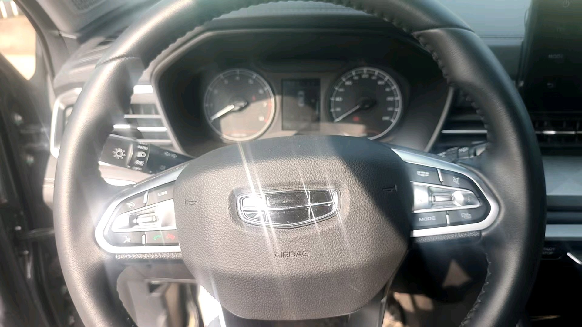 GEELY Vision X6 2023 #6 GEELY Vision X6 2023 car image #6