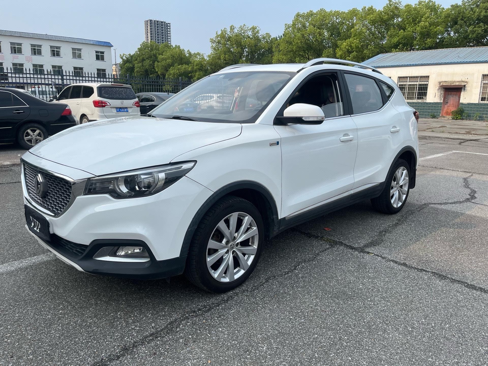 MG ZS 2018 MG ZS 2018 car image