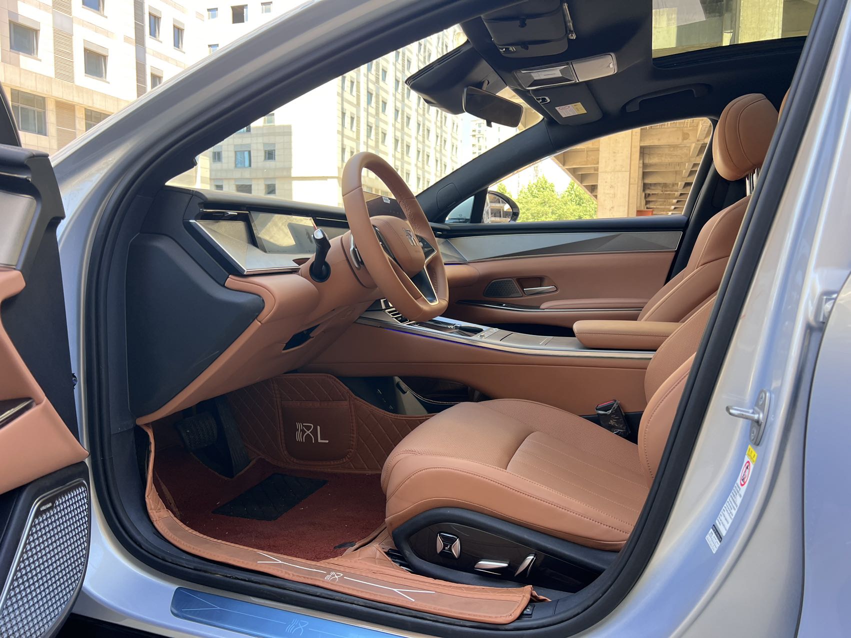 BYD HanL 2025 #4 BYD HanL 2025 صورة سيارة #4