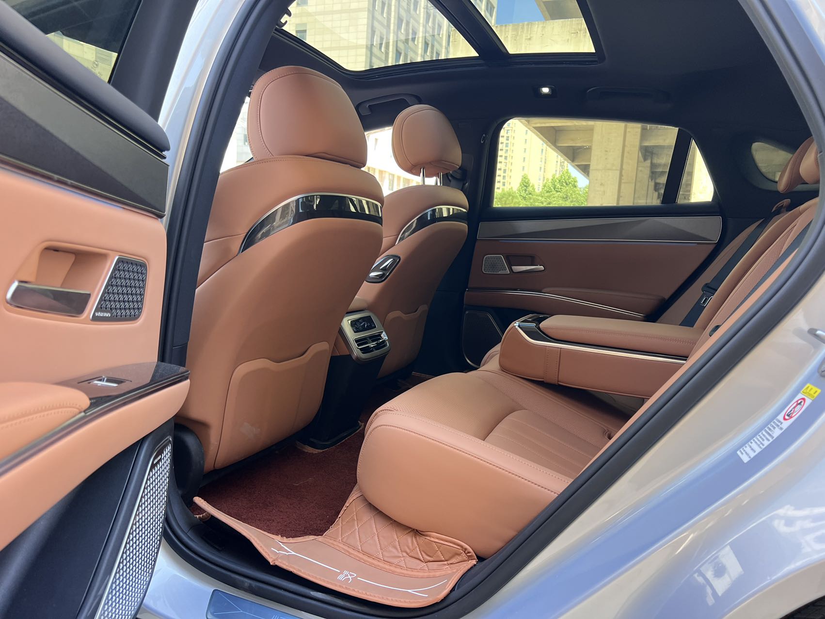 BYD HanL 2025 #5 BYD HanL 2025 صورة سيارة #5