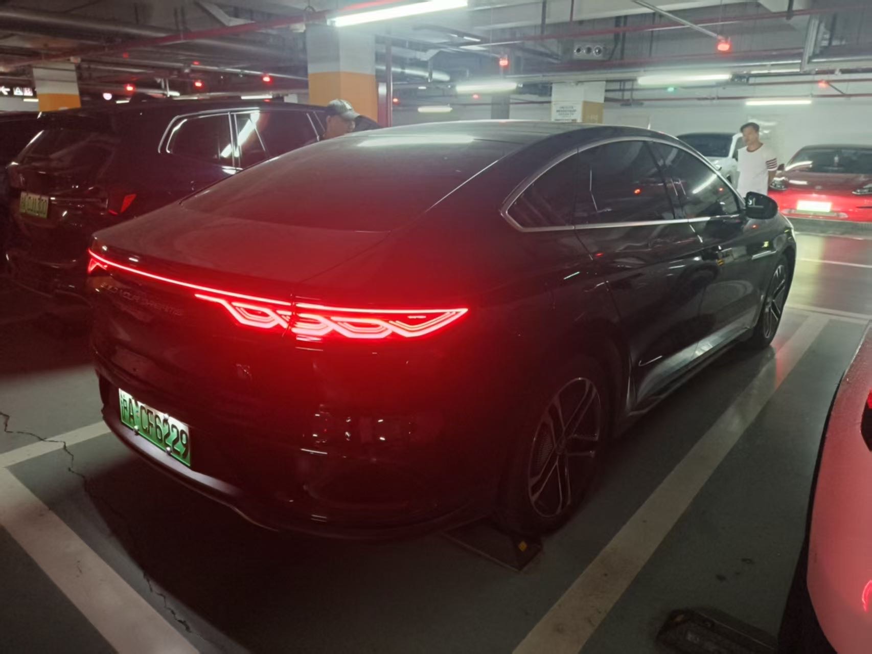 BYD Han 2023 #3 BYD Han 2023 car image #3