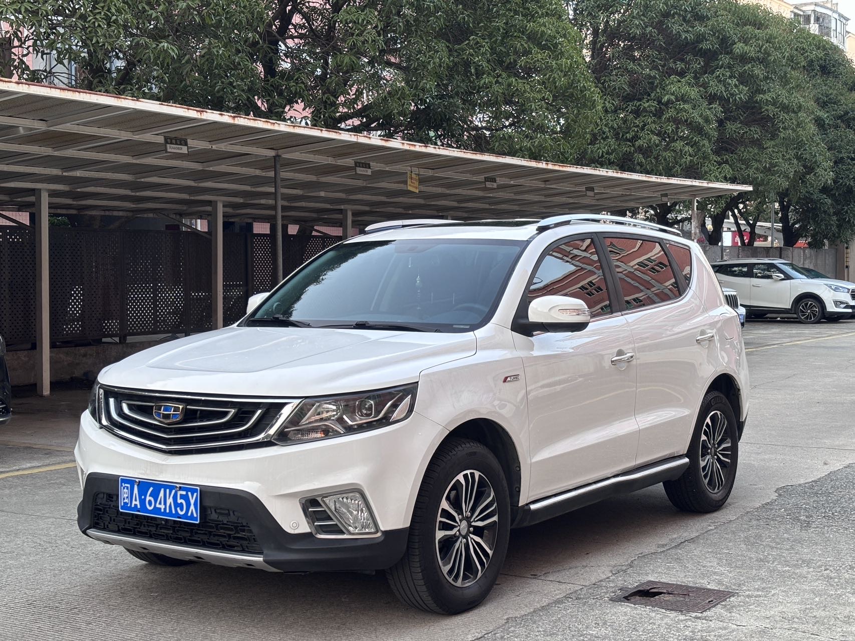 GEELY Vision X6 2017 car image 