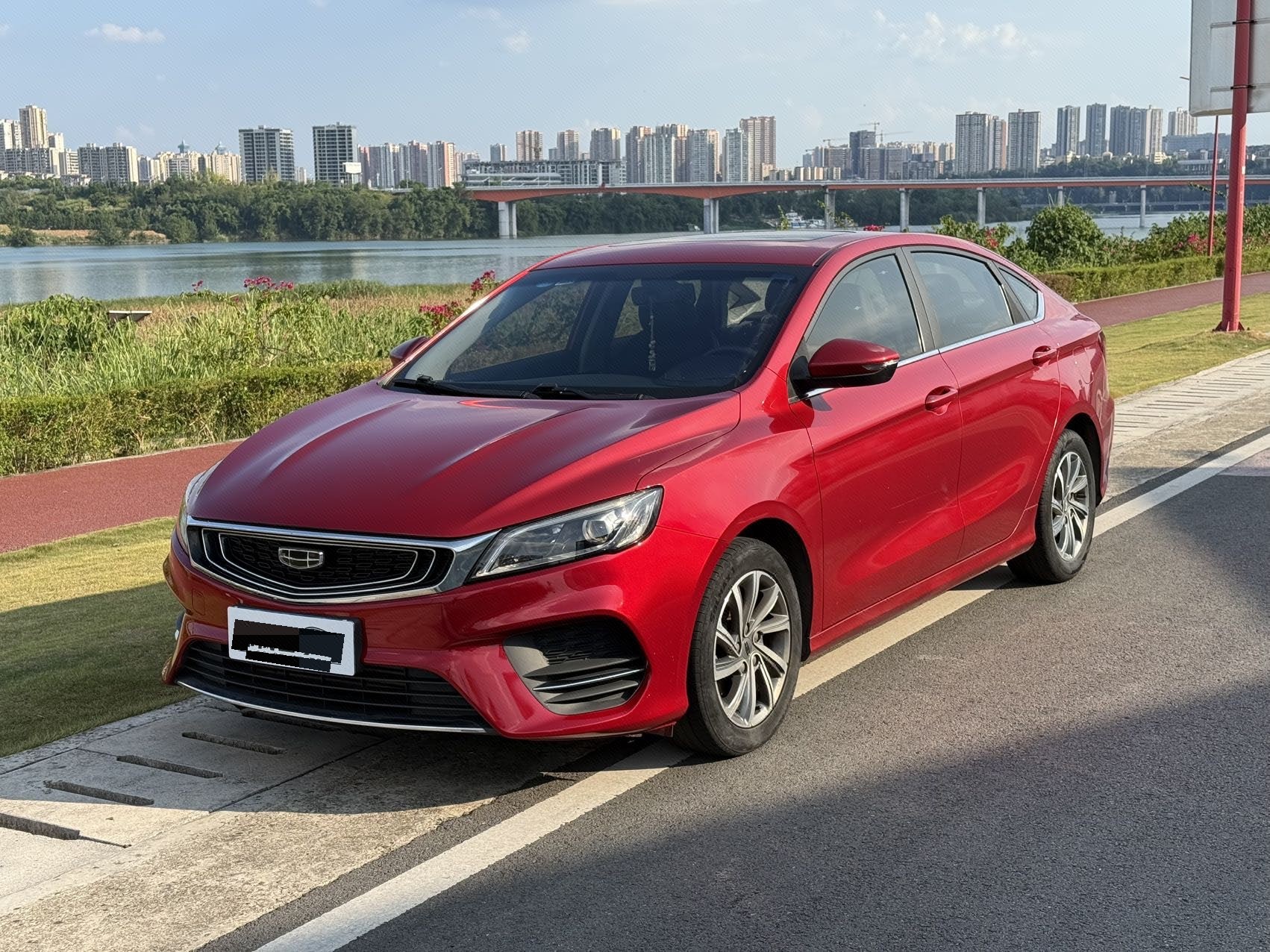 GEELY Binray 2019 car image 