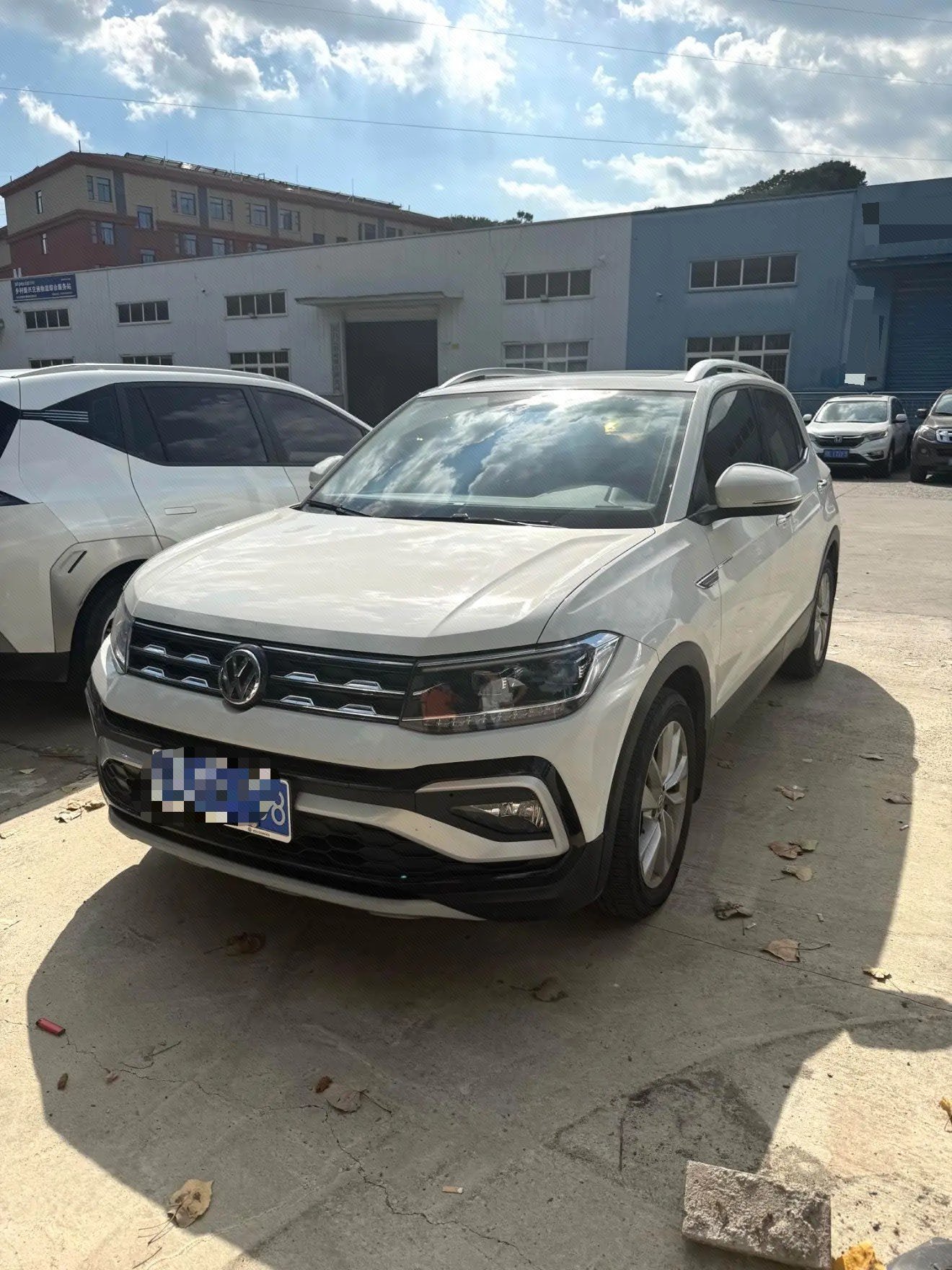 Volkswagen T-Cross 2021 Volkswagen T-Cross 2021 car image