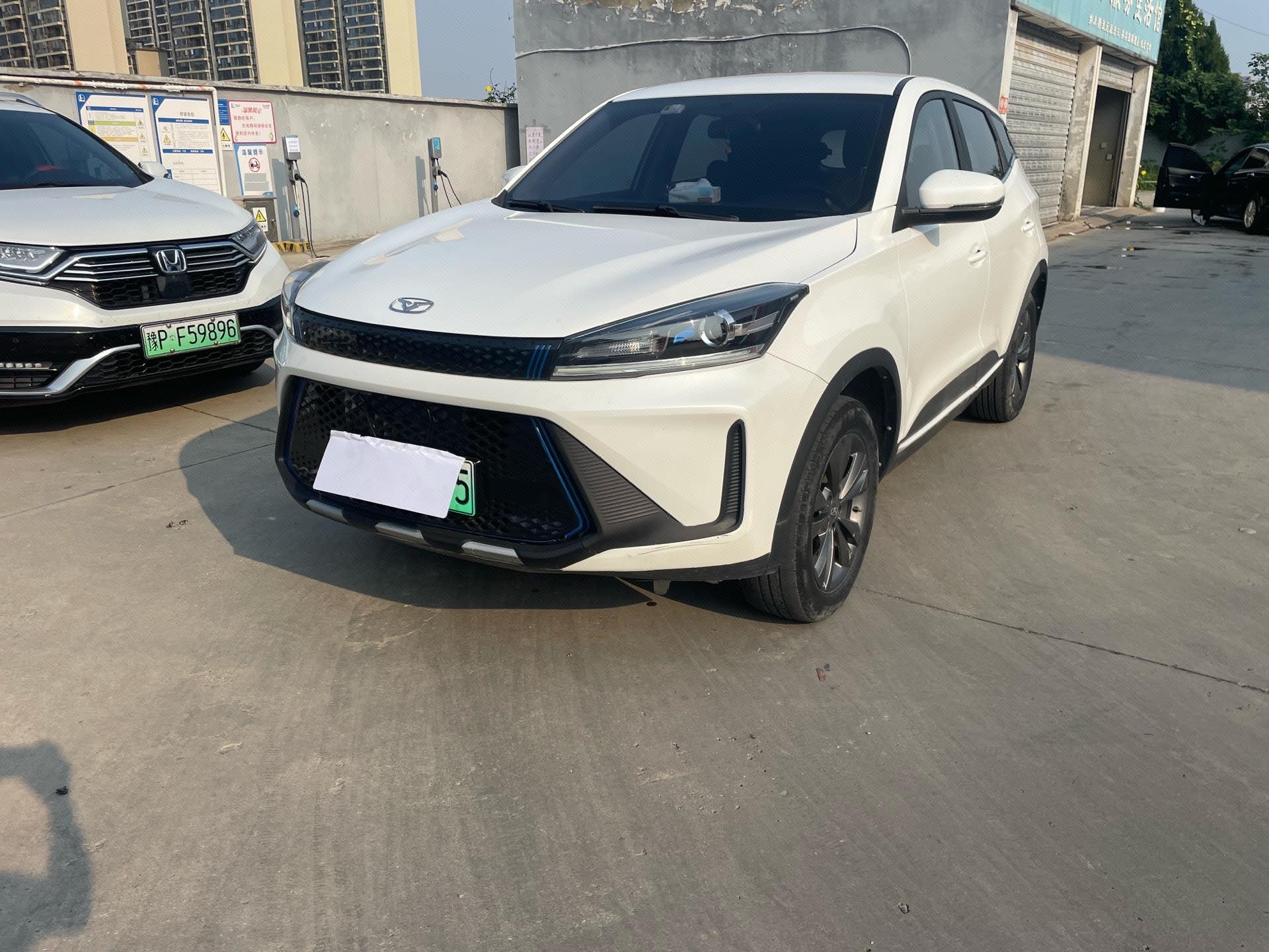 Kaiyi Showjet Pro EV 2022 Kaiyi Showjet Pro EV 2022 car image