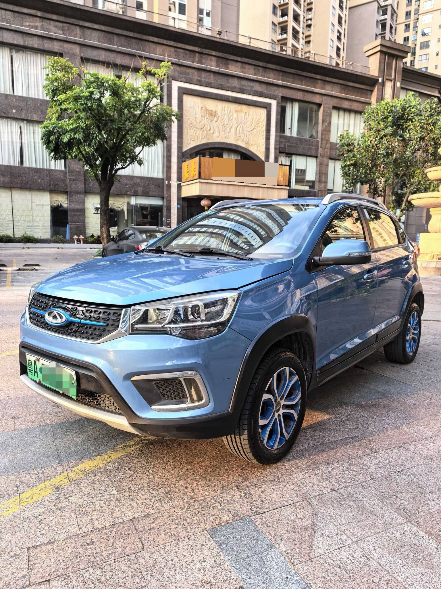 2018 2018 car image