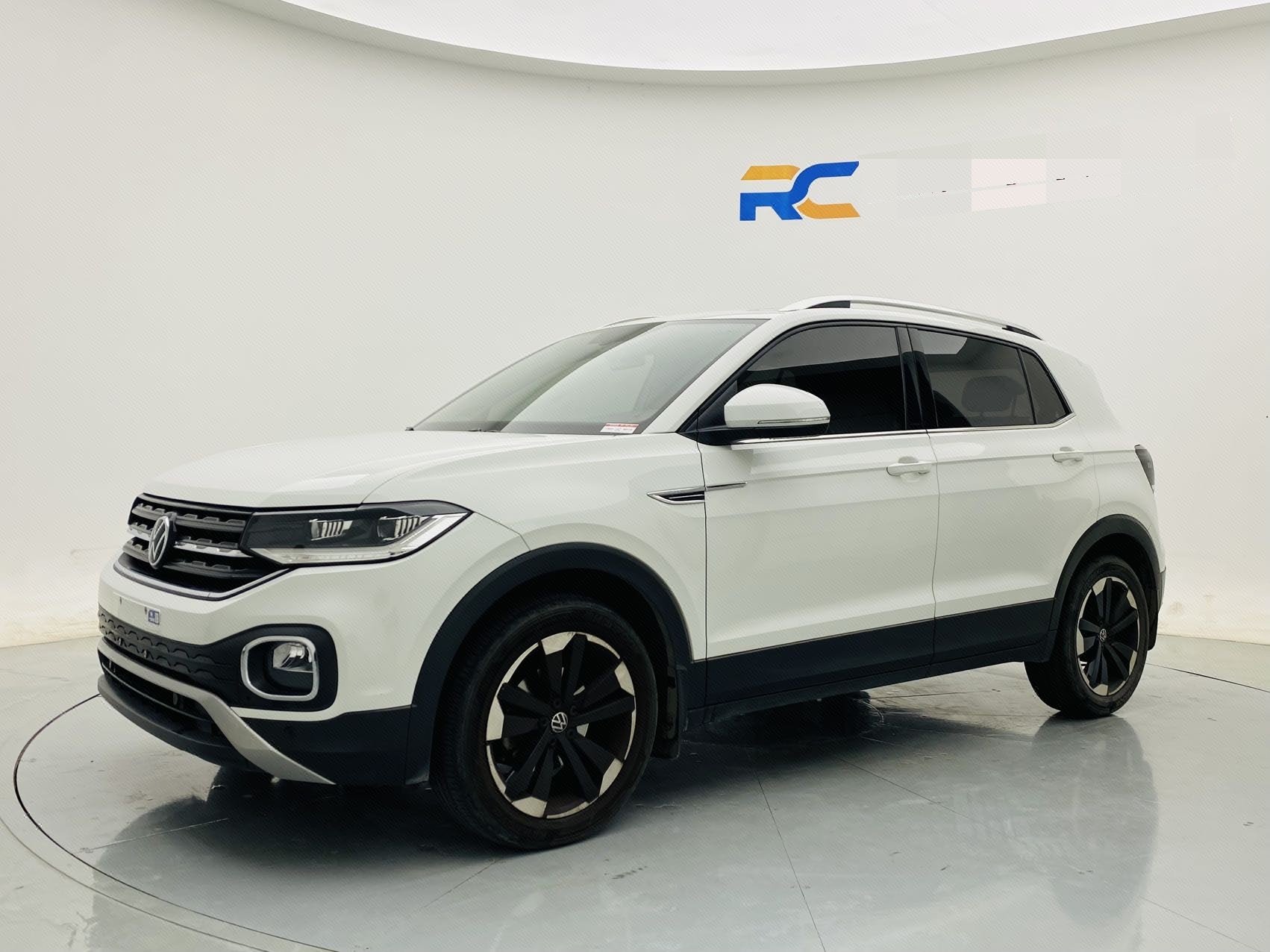 Volkswagen Tacqua 2021 Volkswagen Tacqua 2021 car image