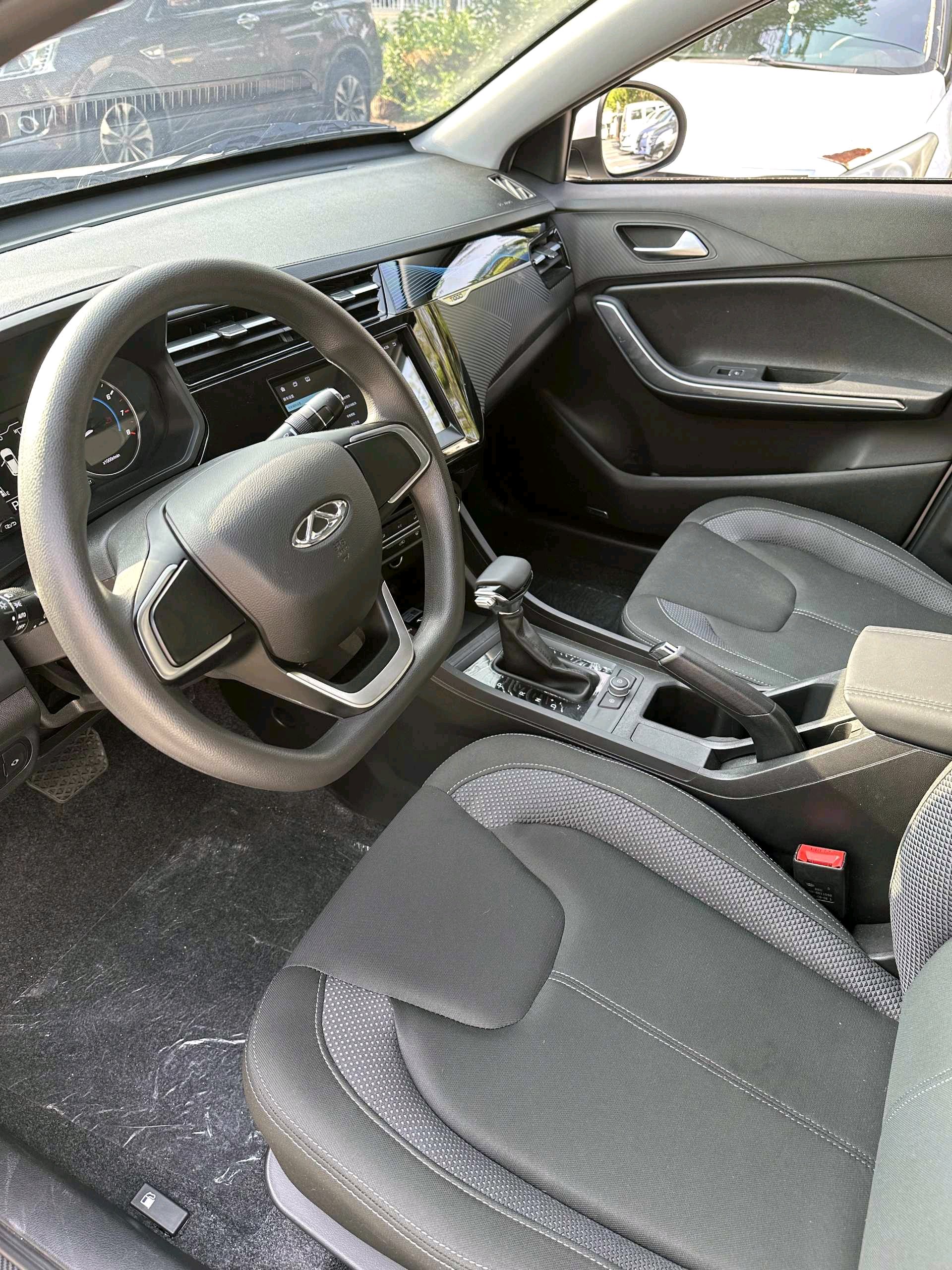 Chery Tiggo 3x 2025 #5 Chery Tiggo 3x 2025 car image #5