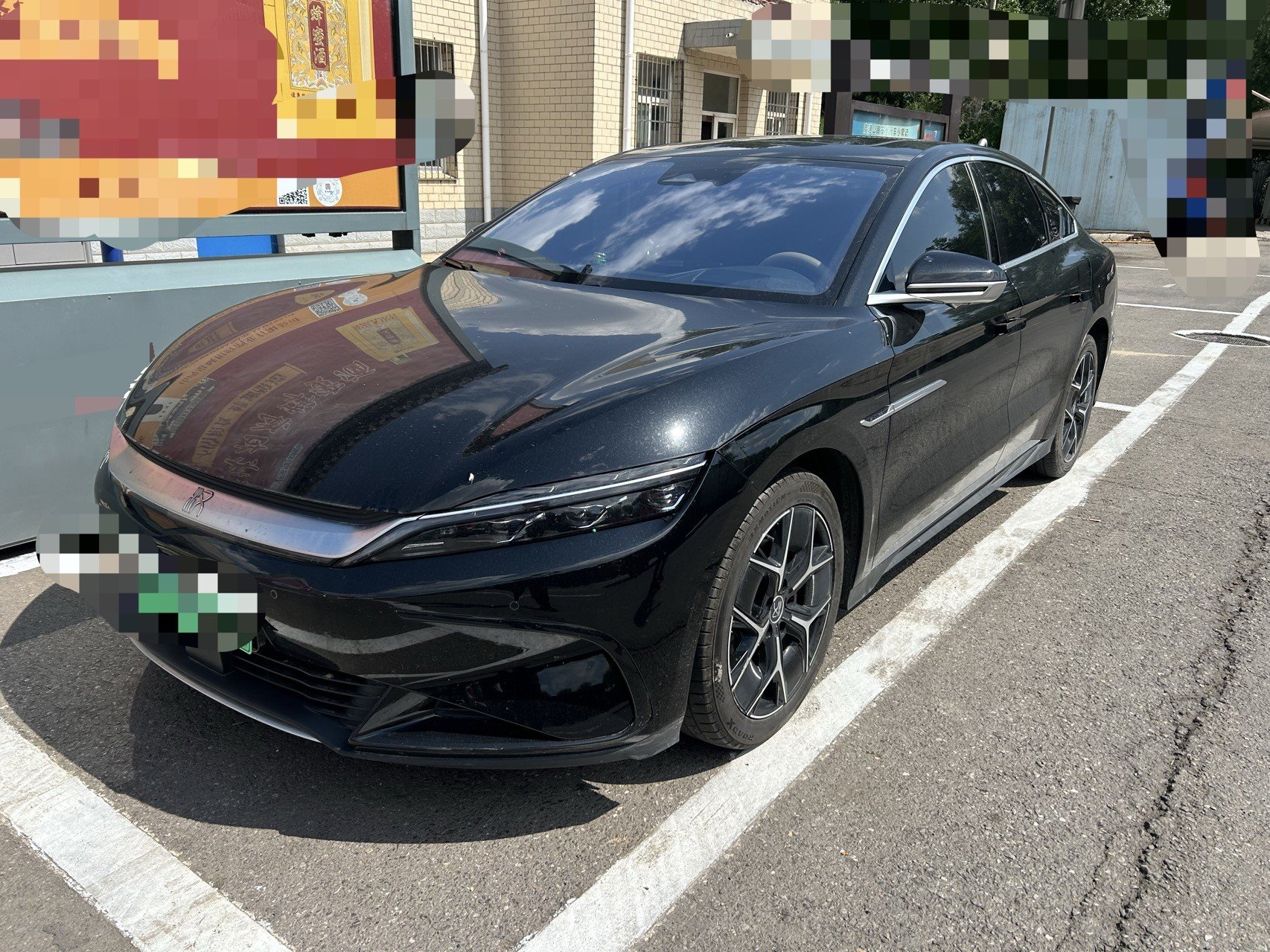 BYD Han 2024 car image 
