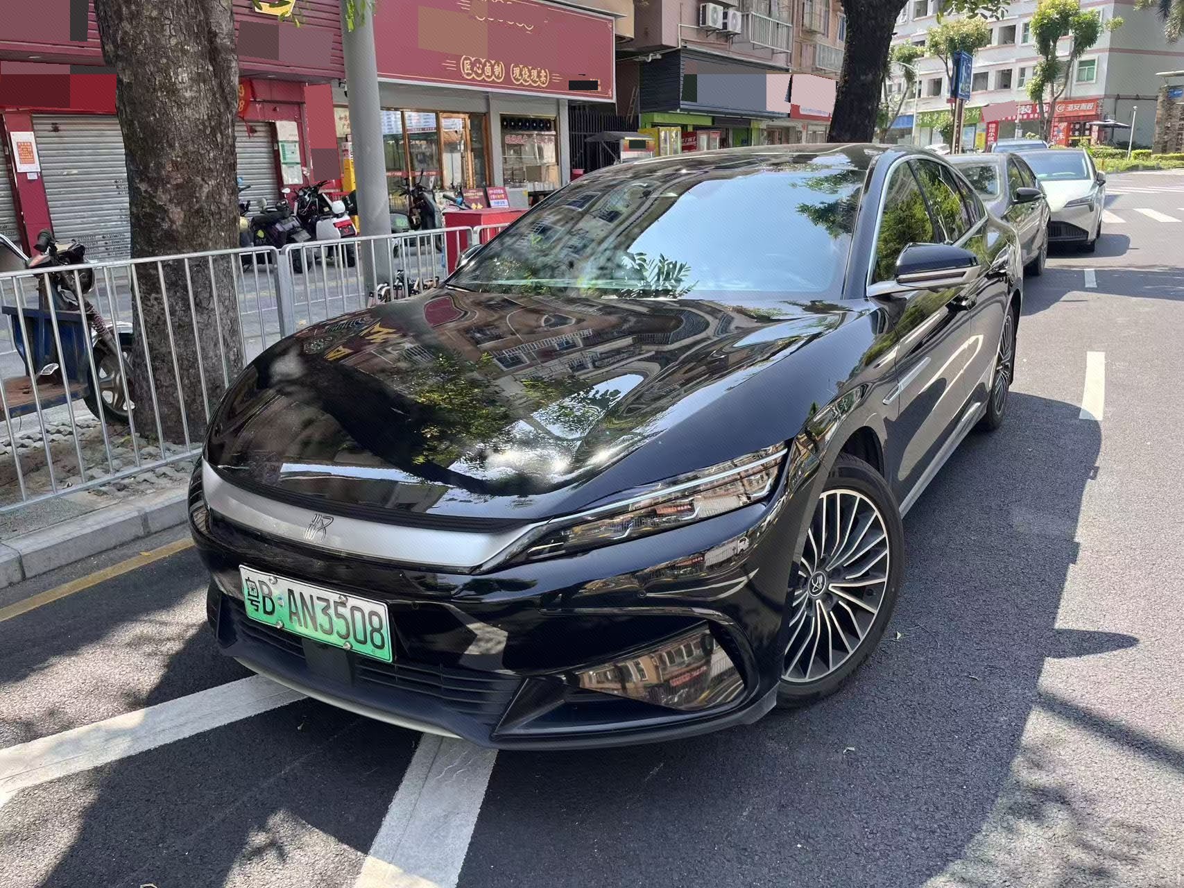 BYD Han 2023 BYD Han 2023 car image