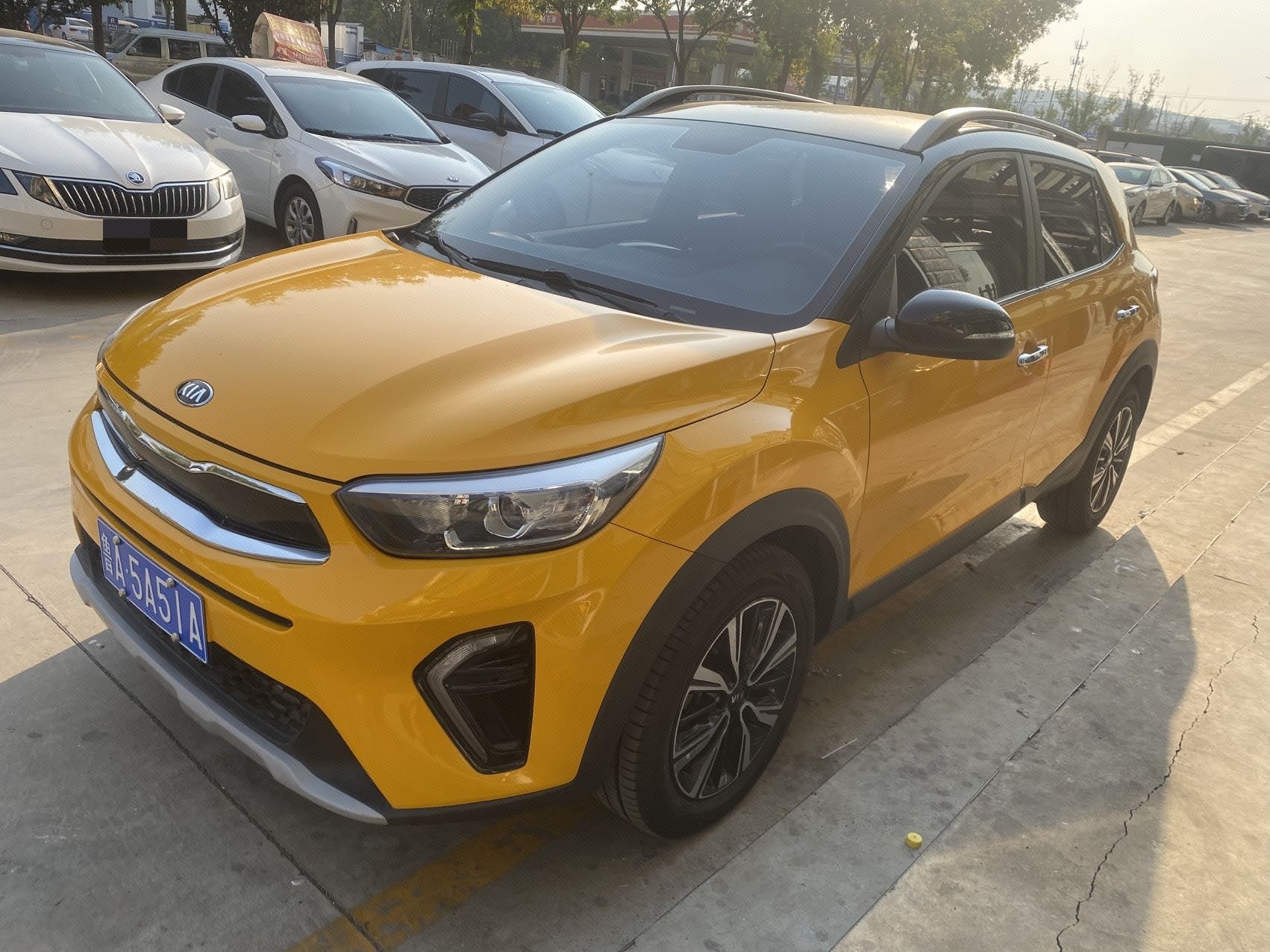 Kia KX1 2019 car image 