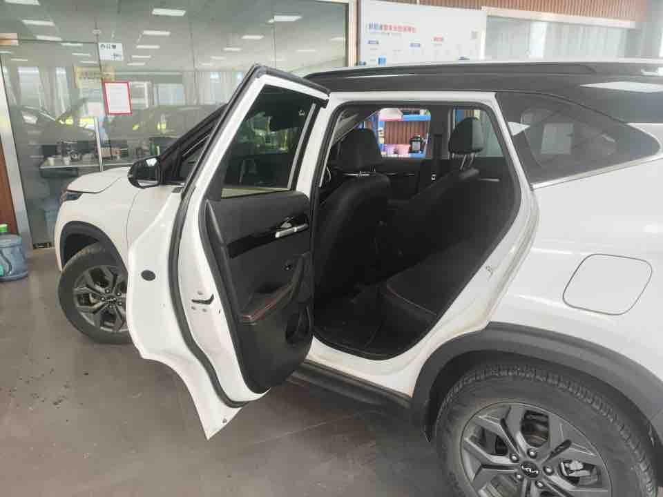 Kia Seltos 2024 #6 Kia Seltos 2024 car image #6