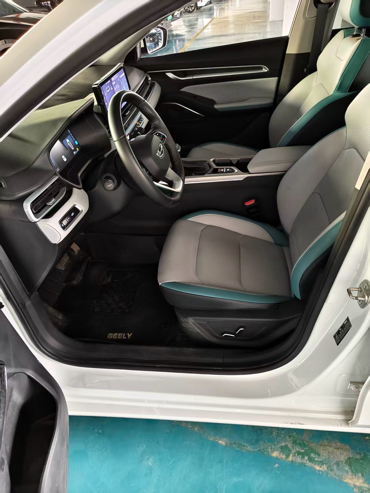 GEELY Emgrand 2023 #2 GEELY Emgrand 2023 imagen de coche #2