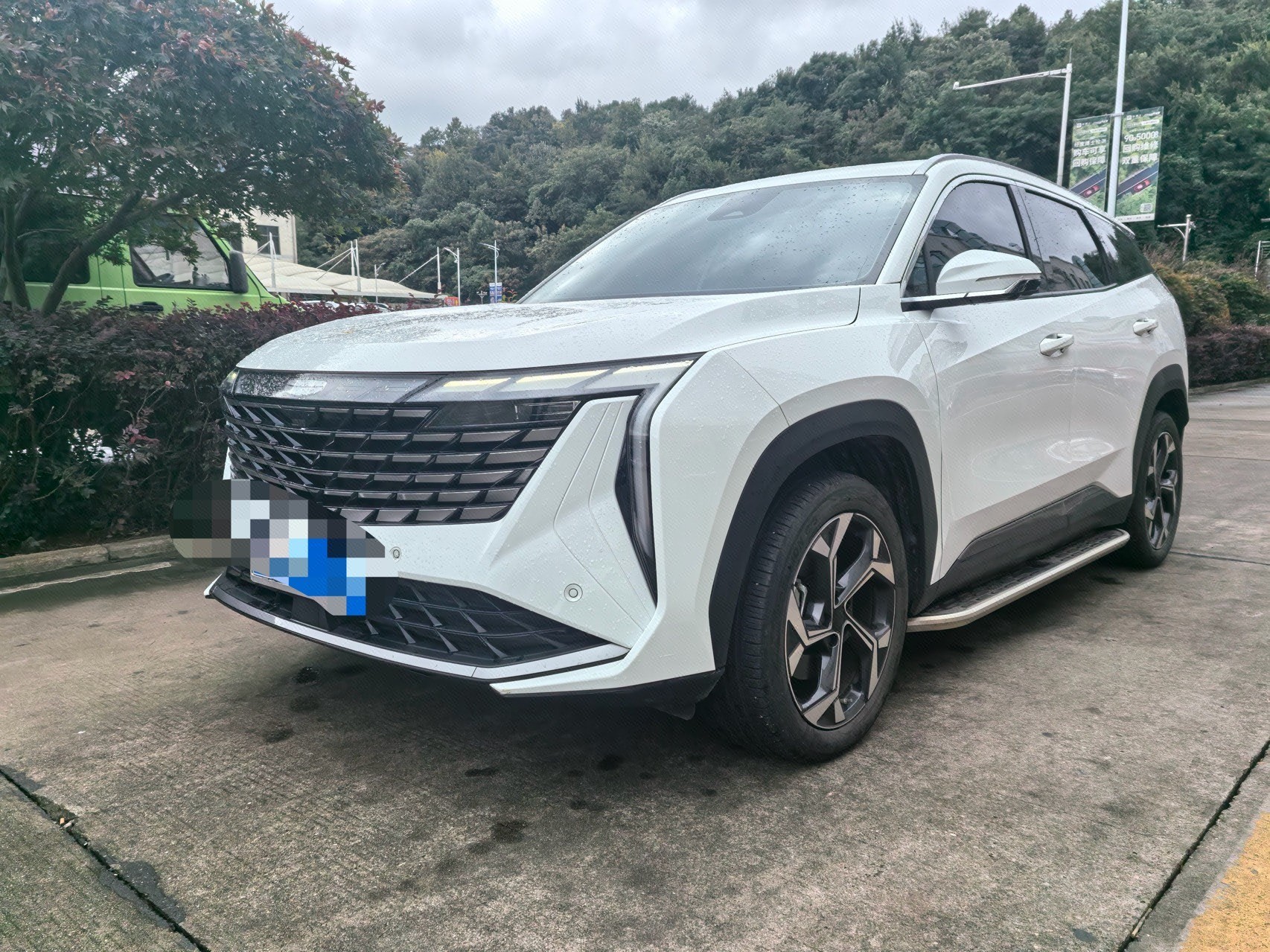 GEELY Boyue L 2023 car image 