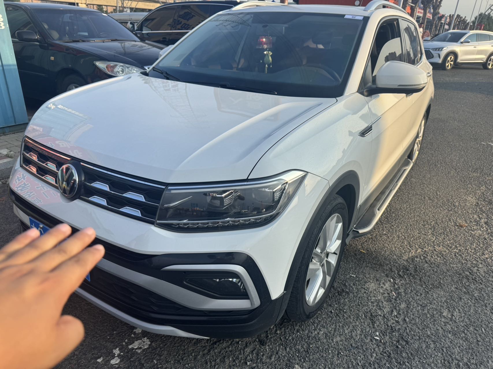 Volkswagen T-Cross 2020 Volkswagen T-Cross 2020 car image