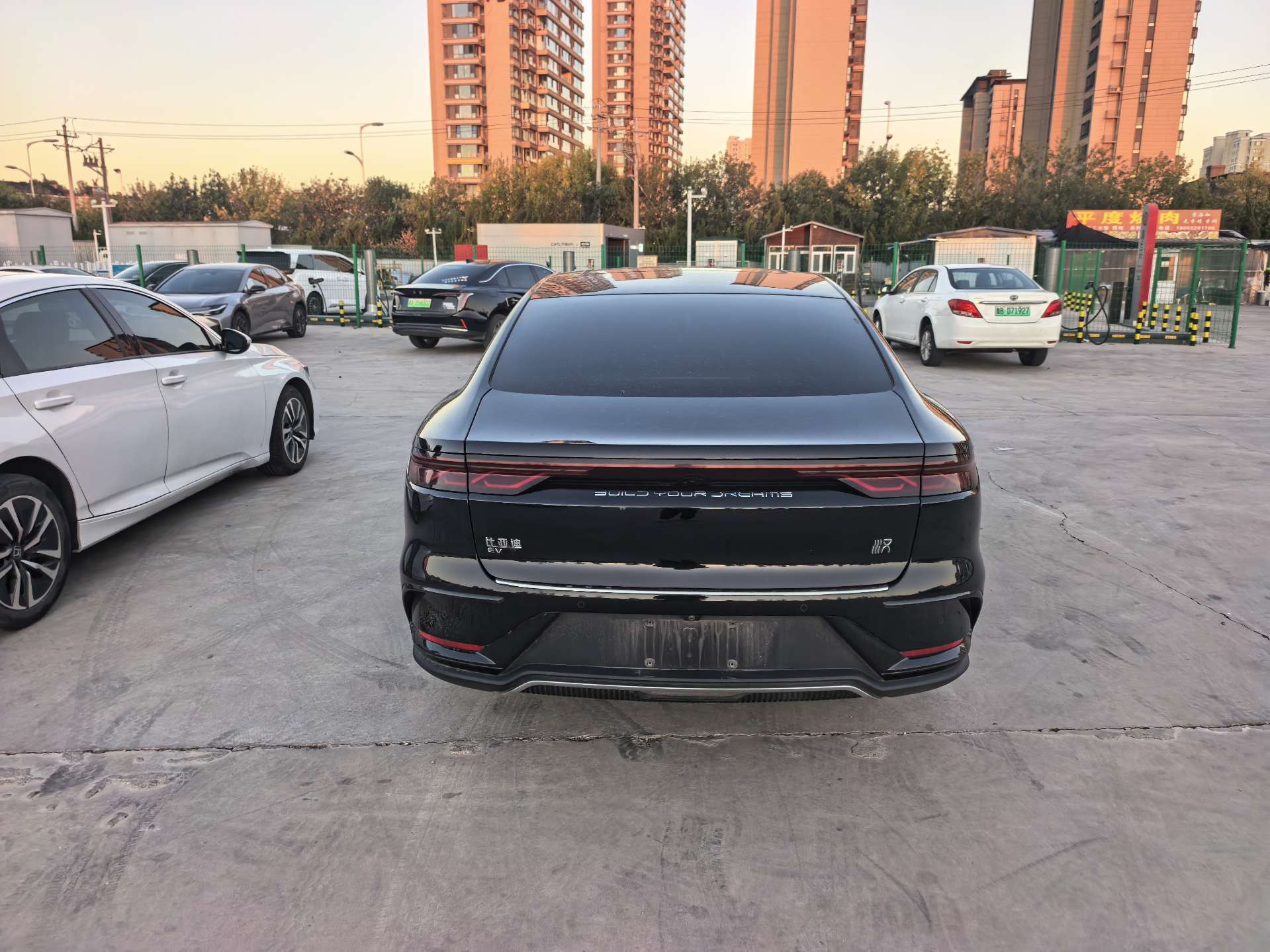 BYD Han 2025 #7 BYD Han 2025 изображение автомобиля #7