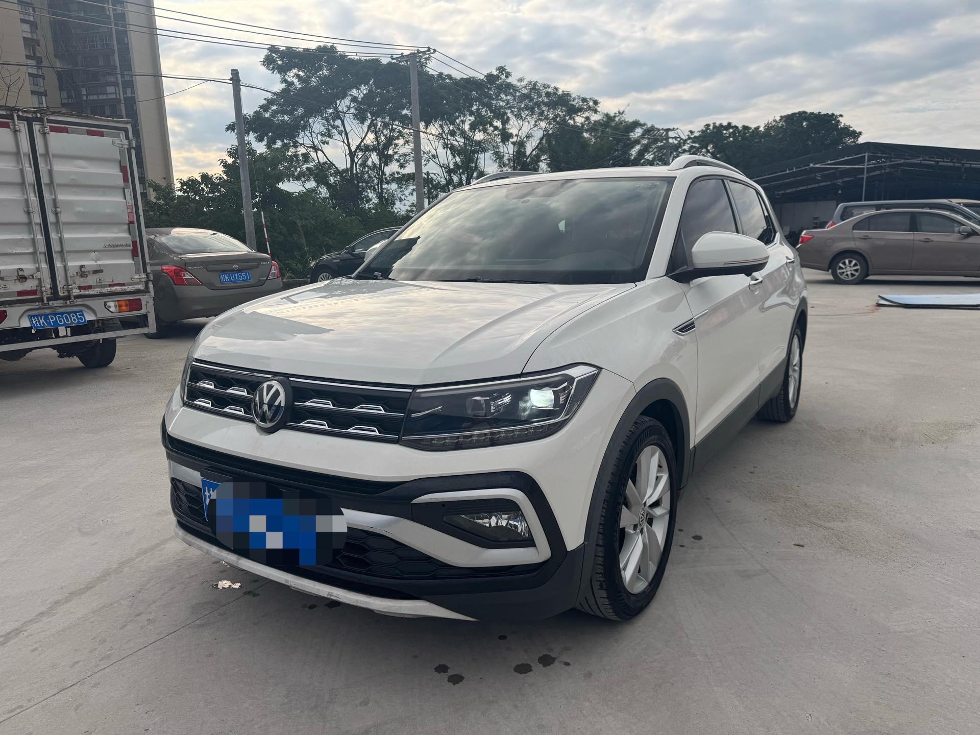 Volkswagen T-Cross 2020 Volkswagen T-Cross 2020 car image