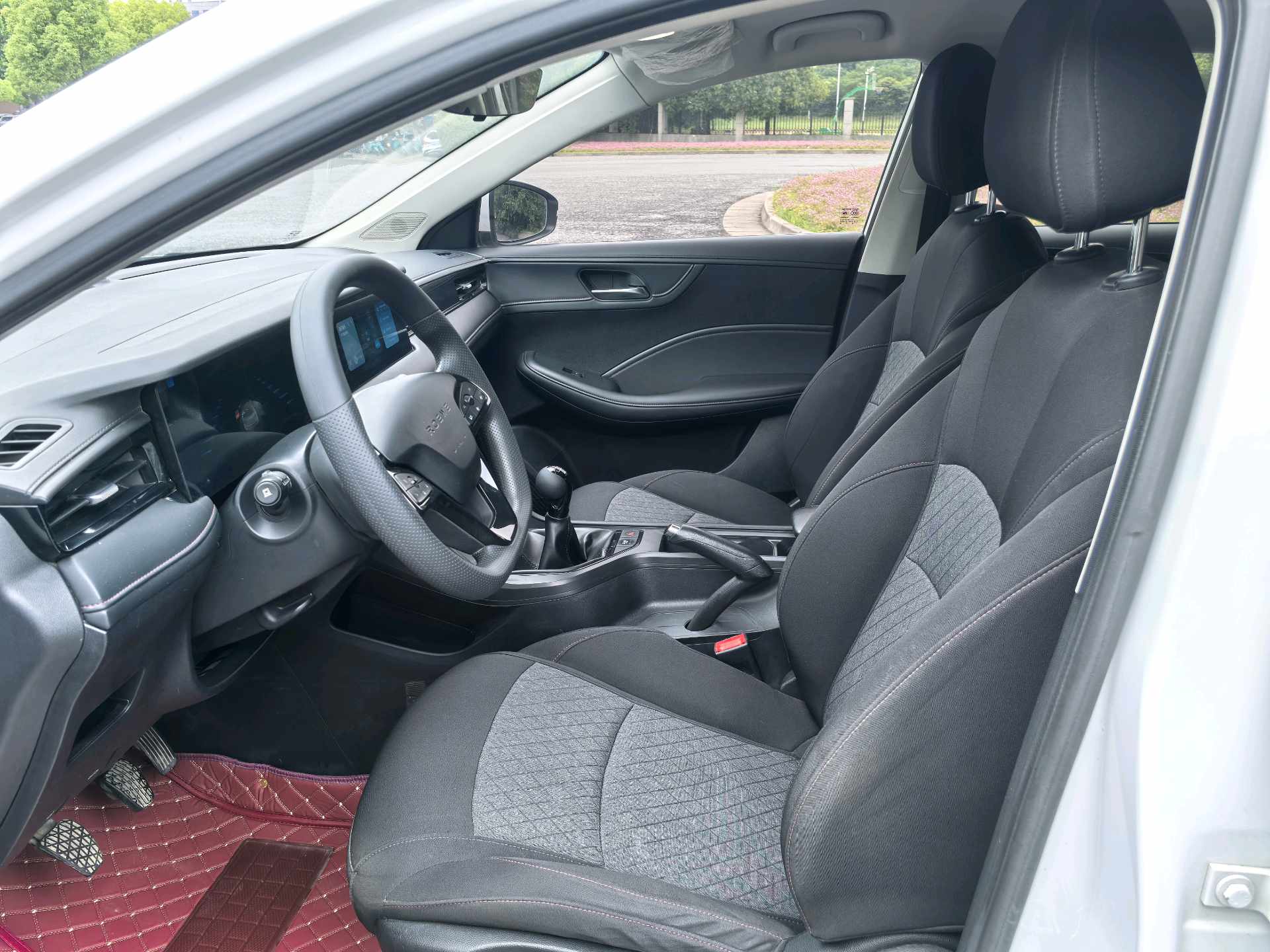 Roewe i5 2023 #4 Roewe i5 2023 image de voiture #4