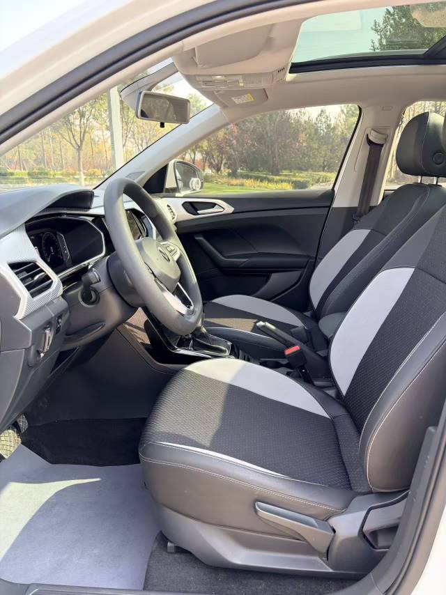 2025 imagem de carro #5