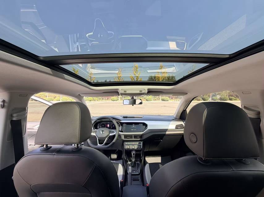 2025 imagem de carro #8