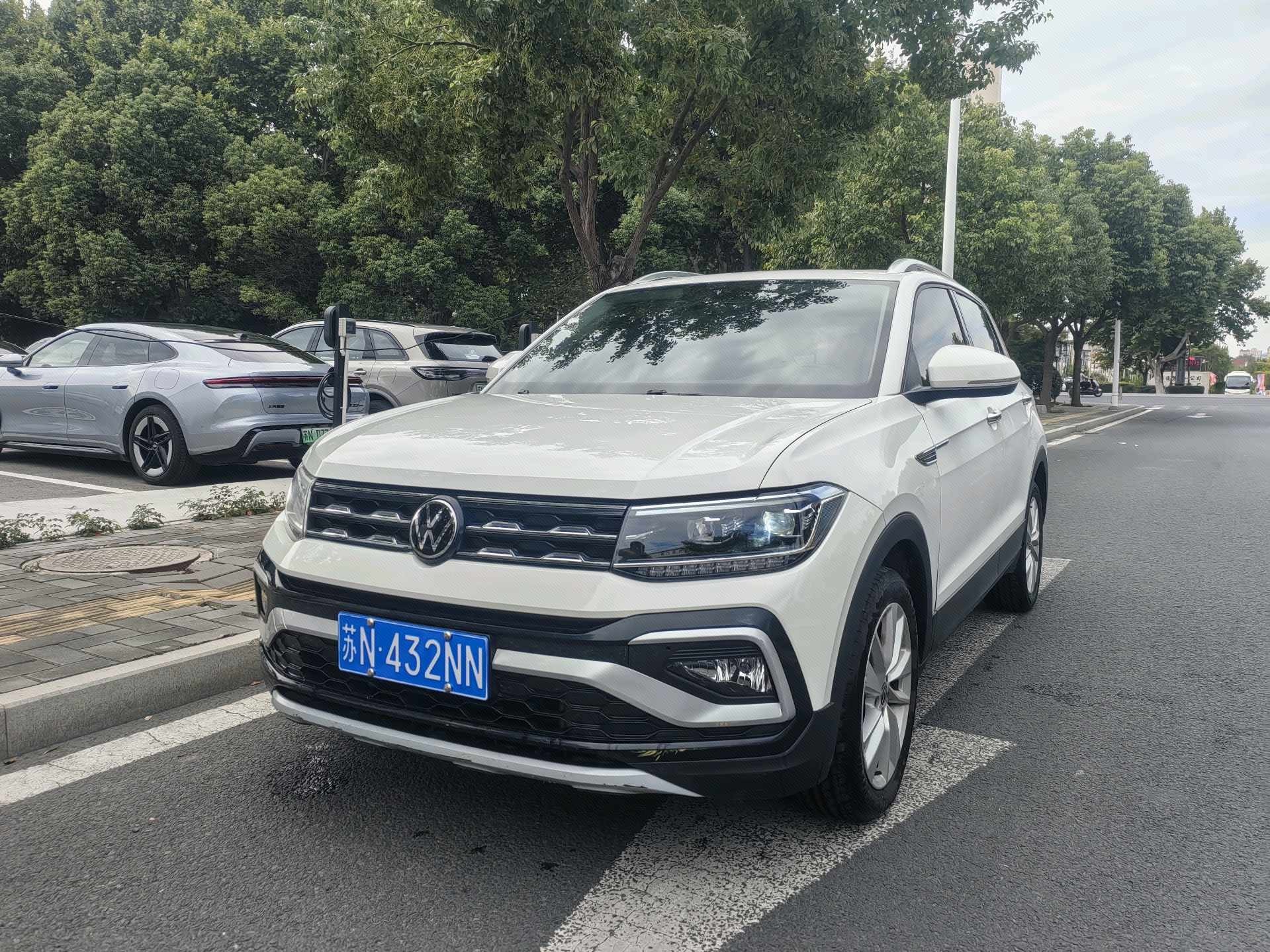 Volkswagen T-Cross 2021 Volkswagen T-Cross 2021 car image