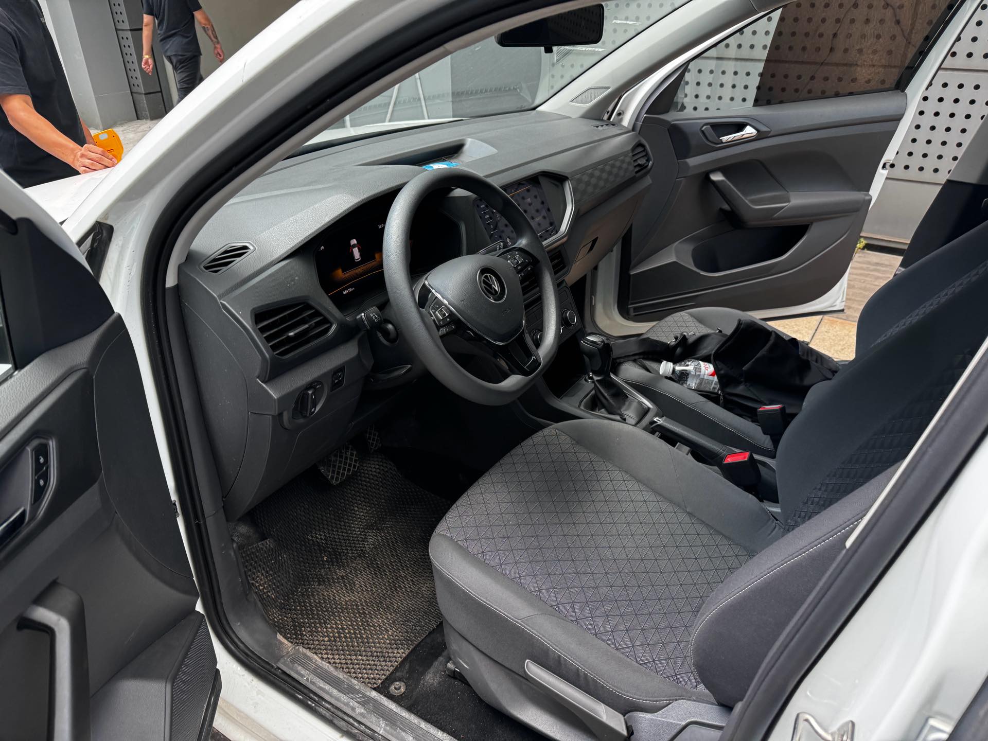 Volkswagen T-Cross 2025 #2 Volkswagen T-Cross 2025 car image #2