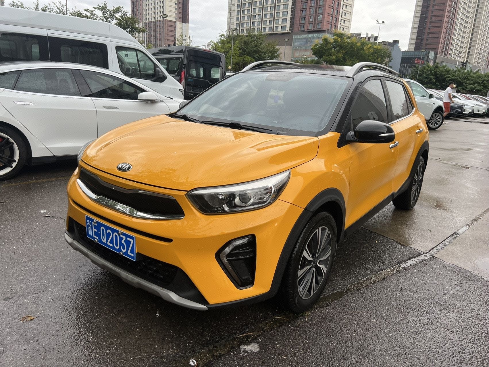 Kia KX1 2019 car image 